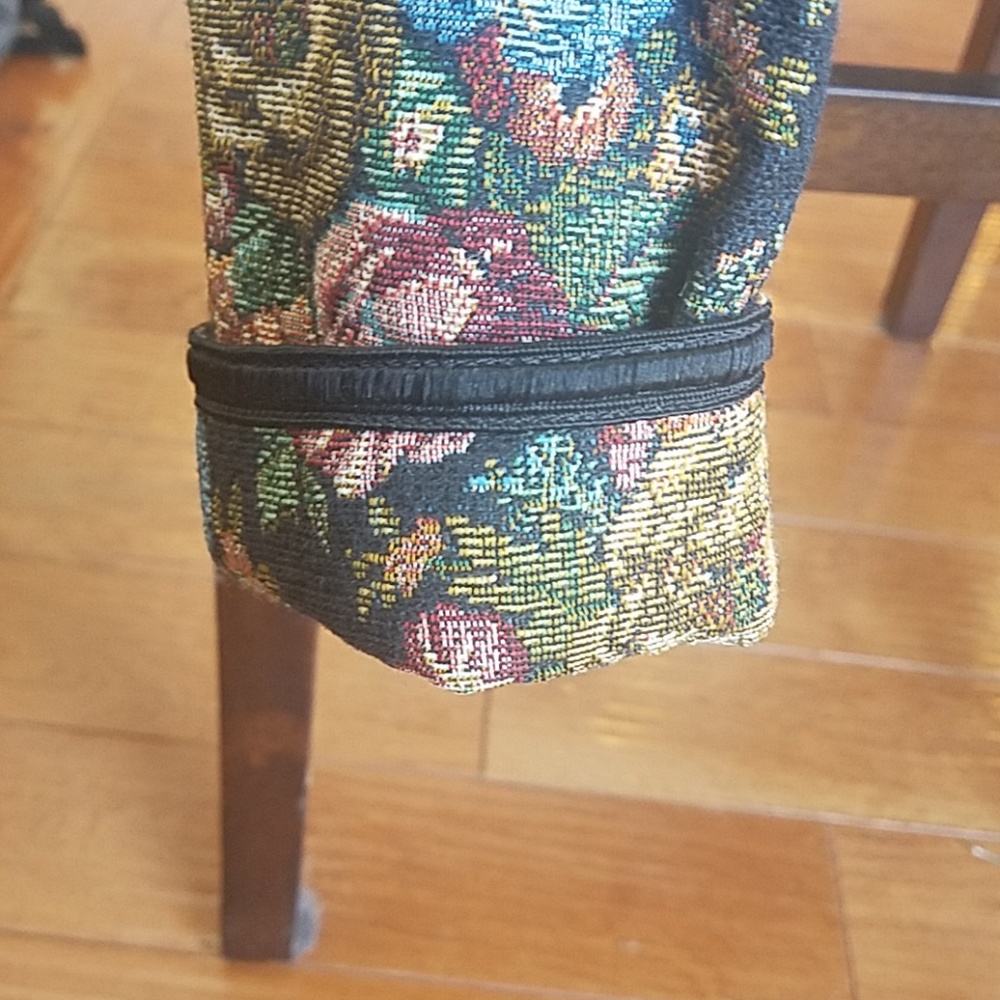 Jacket - Picture 5 of 6